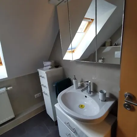 R&a Lambertz מלון *